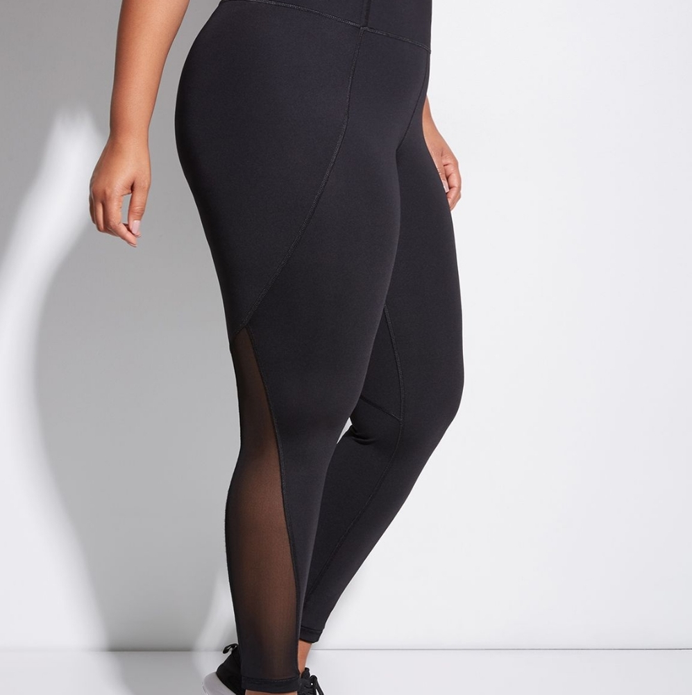 Sculpting Legging with Mesh Sides